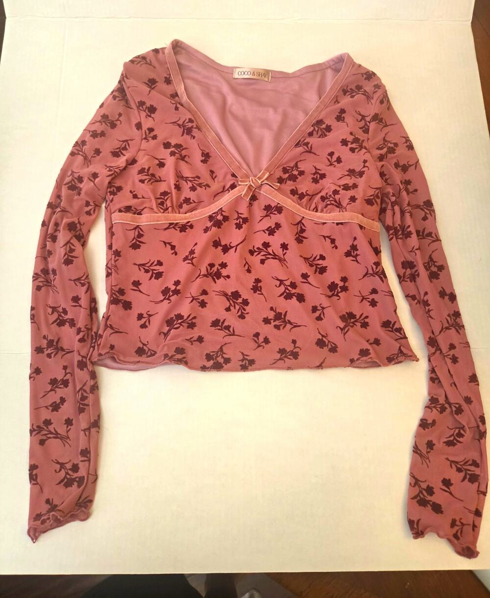 COCO & SHAY Women's XS Pink Floral Mesh Velvet V-Neck Long Sleeve Bow Y2K Blouse